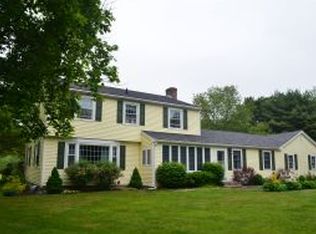 7 Bride Hill Dr, Hampton, NH 03842