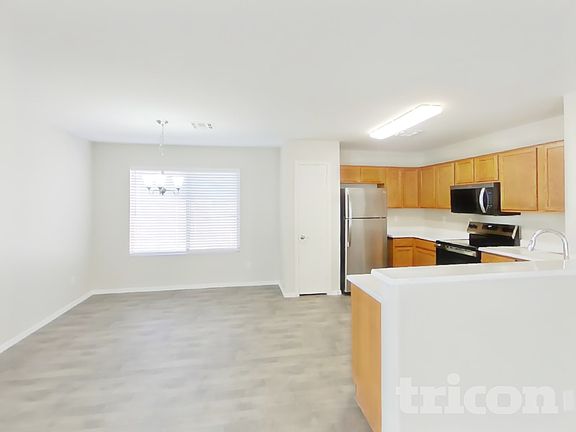 5th image of 11445 W Cambridge Ave