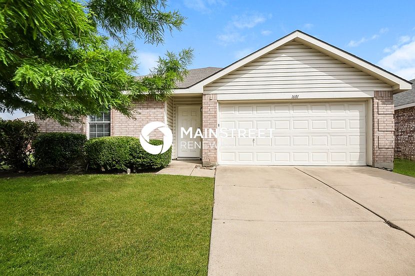 1st image of 1601 Queens Brook Ln