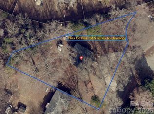 7633 Gwynne Hill Rd, Charlotte, NC 28215