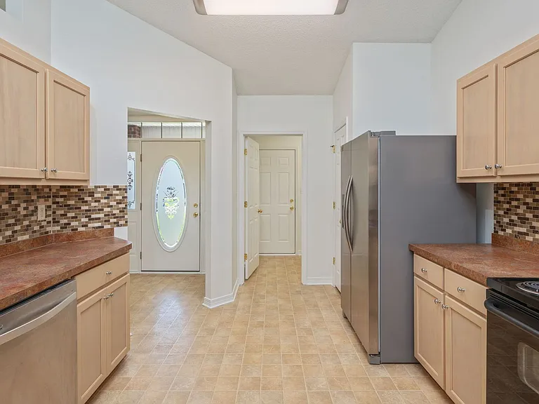 9750 Parker Lake Cir — Photo 12