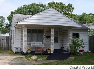 1977 E Converse St, Springfield, IL 62702