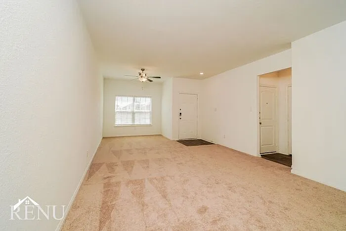 117 Fox Glen Trl — Photo 11