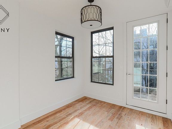 5th image of 172 Vernon Ave #4R