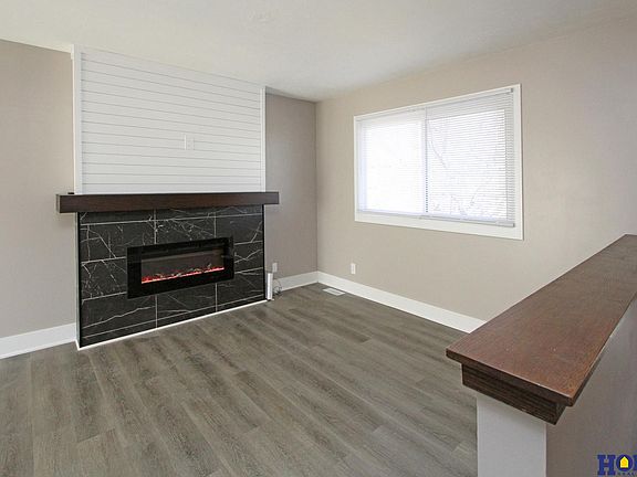 3rd image of 5321 W Butler Ave