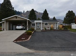 87 Golf Course Dr, Pateros, WA 98846