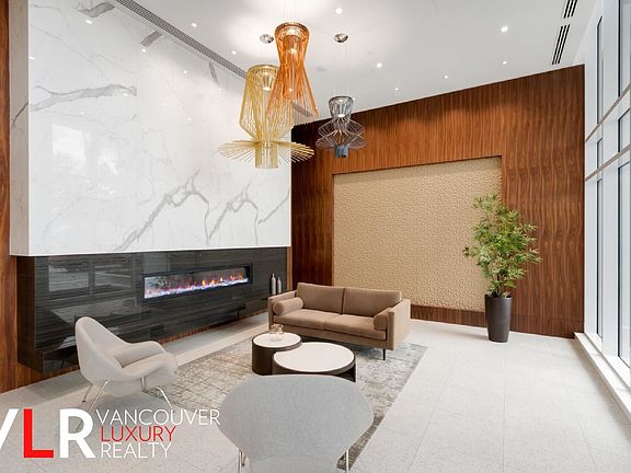 3rd image of 595 Austin Ave #702