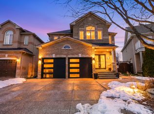 108 Pappain Cres, Brampton, ON L7A3J7