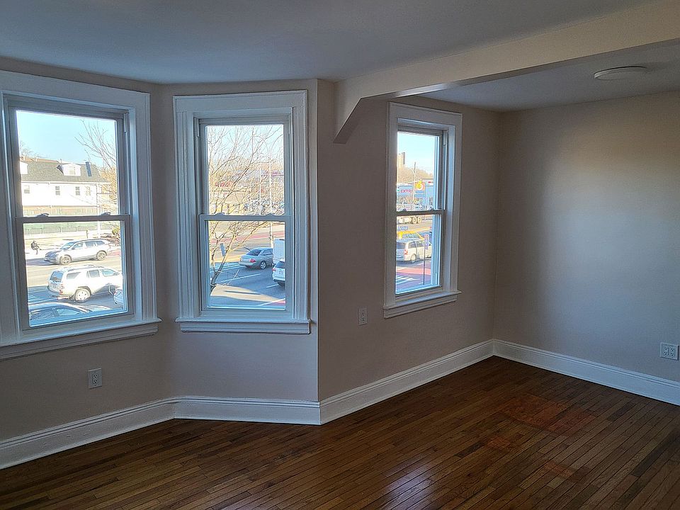 7002 Woodhaven Blvd 2, Rego Park, NY 11374 Zillow