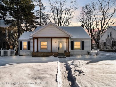609 S Cochran Ave, Charlotte, MI, 48813