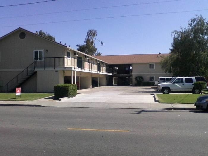 1st image of 464 Almond Dr APT K