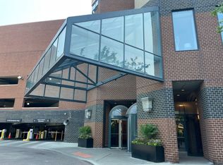 3660 N Lake Shore Dr APT 2310, Chicago, IL 60613