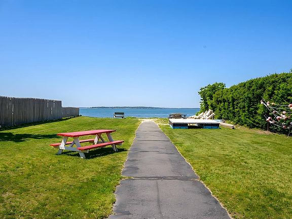 5th image of 64 E Shore Rd
