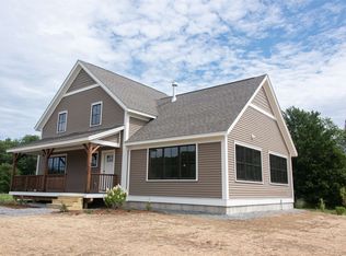 1 Evergreen Ln, Morristown, VT 05661