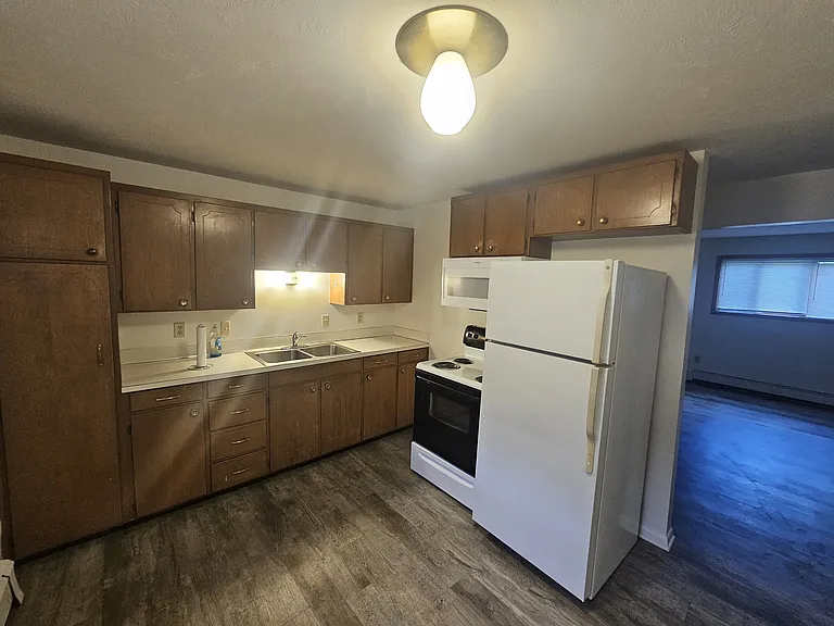 1501 S 19th St — Photo 3