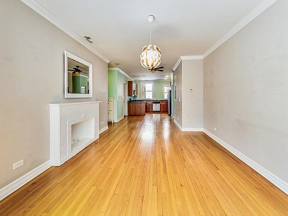 3rd image of 1432 W Lunt Ave APT 1N