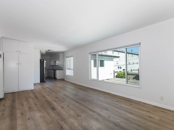 3rd image of 1736 N Normandie Ave #8