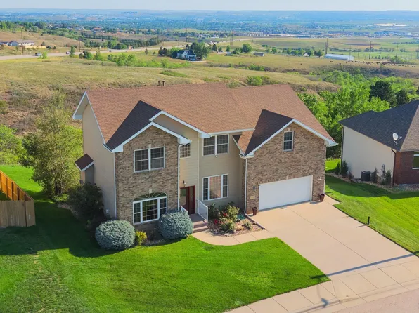 6530 Wellington Dr, Rapid City, SD 57702