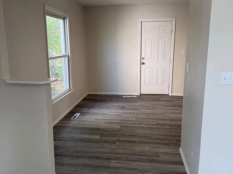 1791 Edwards Ave — Photo 8