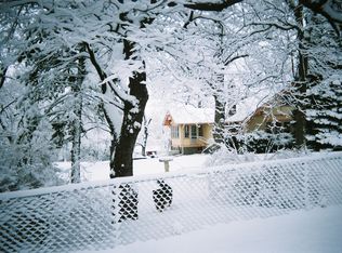 1002 Bellevue Blvd N, Bellevue, NE 68005