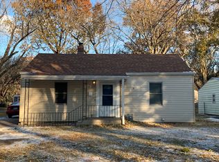 1722 SW Medford Ave, Topeka, KS 66604