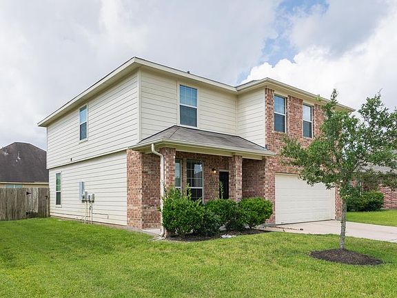 3rd image of 2527 Verano Dr