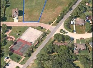 W Flamingo Dr, Seabrook, TX 77586