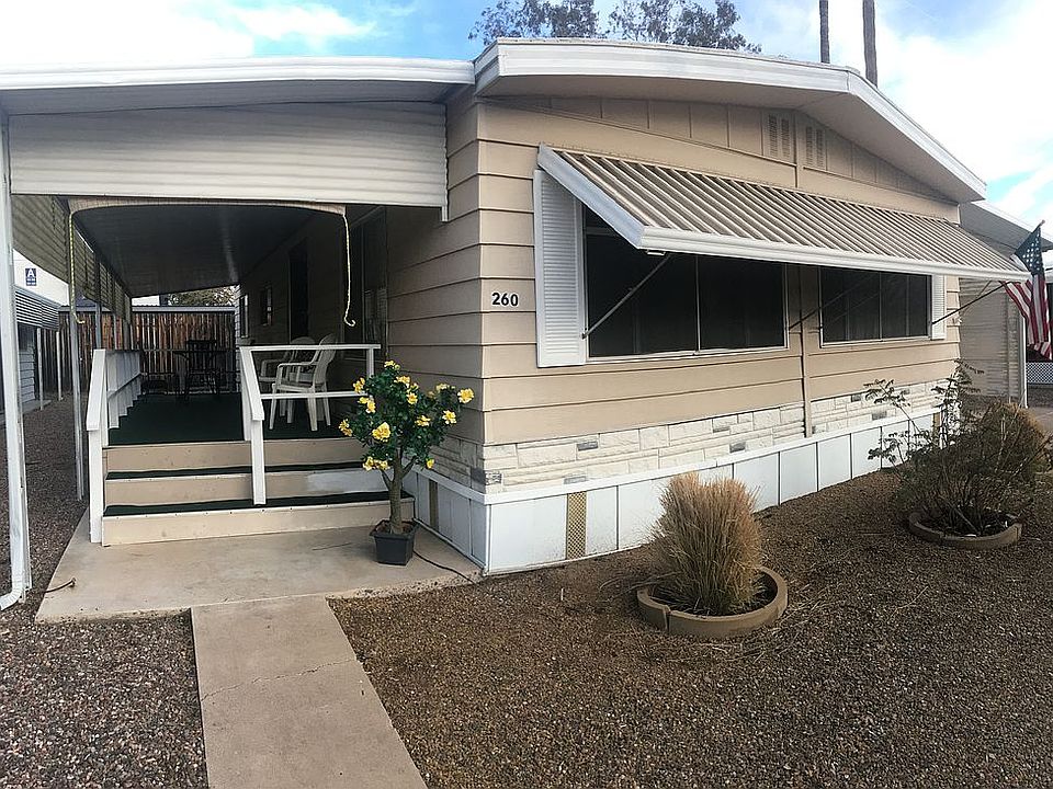 *Newly painted throughout