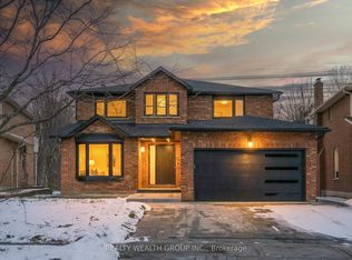 46 Sycamore Dr, Markham, ON L3T 5V6