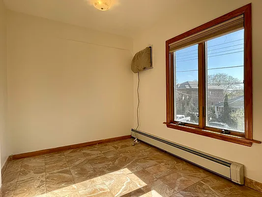 Rented by Amorelli Realty | media 9