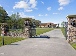 1534 Tiger Ln, Eunice, LA 70535