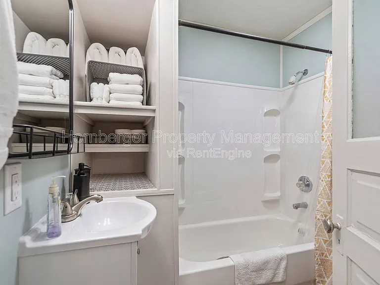 1810 W 11th Ave — Photo 16