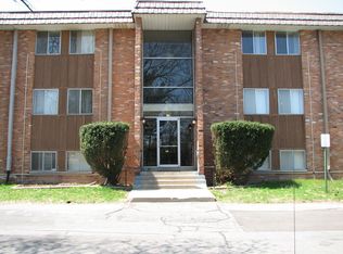 750 Pleasant Ave APT 102, Kalamazoo, MI 49008