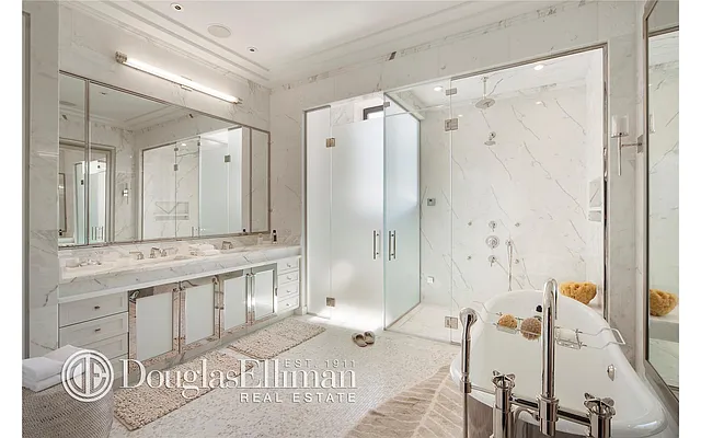 Sold by Douglas Elliman | media 24
