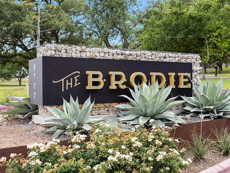 The Brodie — Photo 45