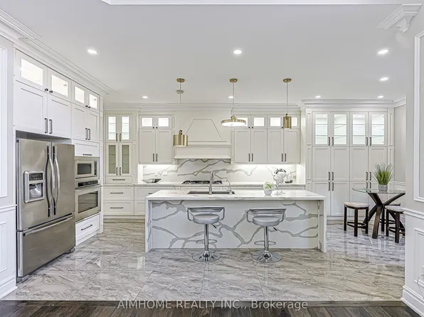 8 Portia St, Markham, ON L6B 0Z4