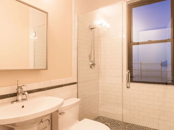 201 East 87th Street image 9 of 29