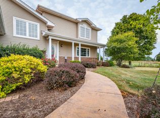 41W338 Rohrsen Rd, Plato Center, IL 60124