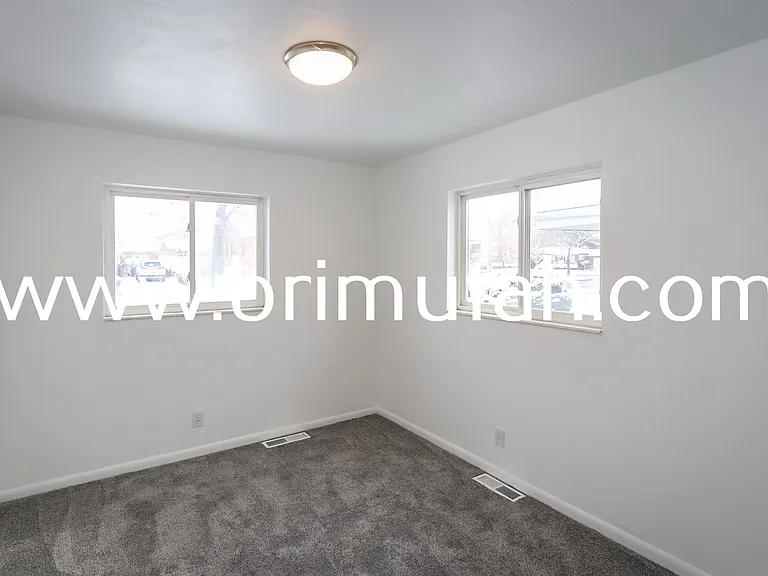 5856 S 157 W — Photo 14