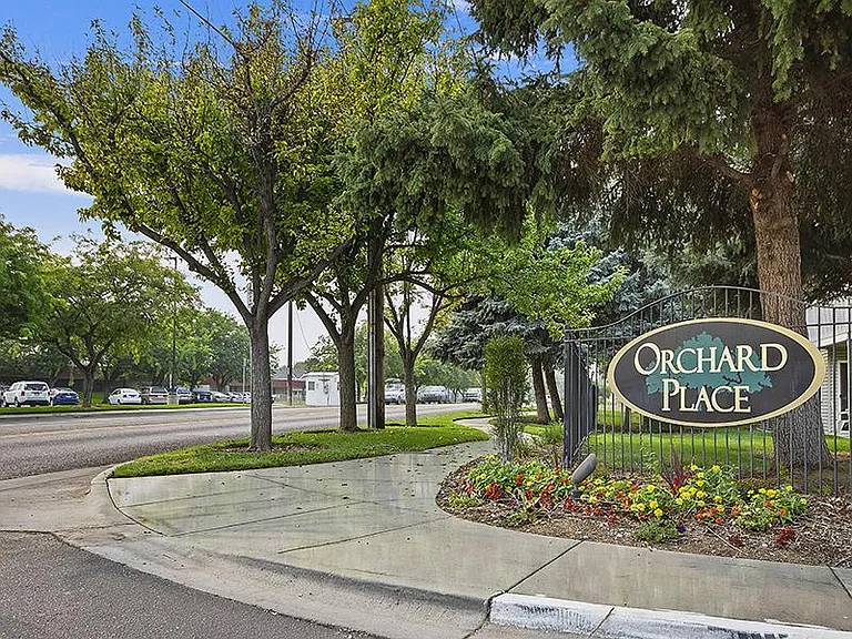 Orchard Place — Photo 35