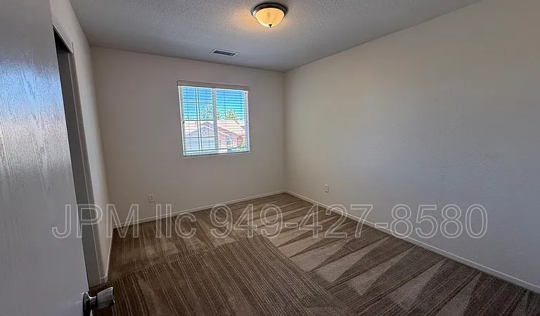 330 Bulluno Dr — Photo 14