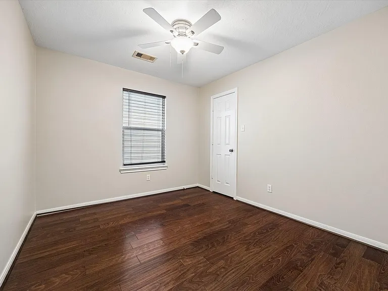 1510 Robin St #A — Photo 6
