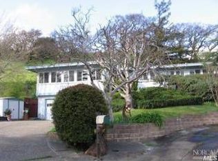 23 Sunnyhill Rd, Novato, CA 94945