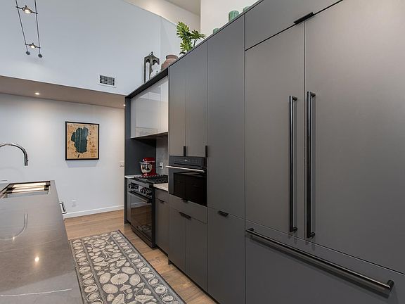 4th image of 1341 E Pomelo Grove Ln