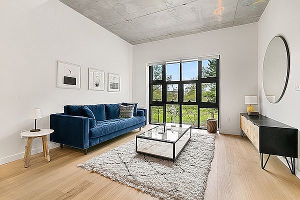 1st image of 860 Lorimer St #5G