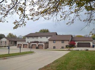 1408 Pinnacle Pl, Waterloo, IA 50701
