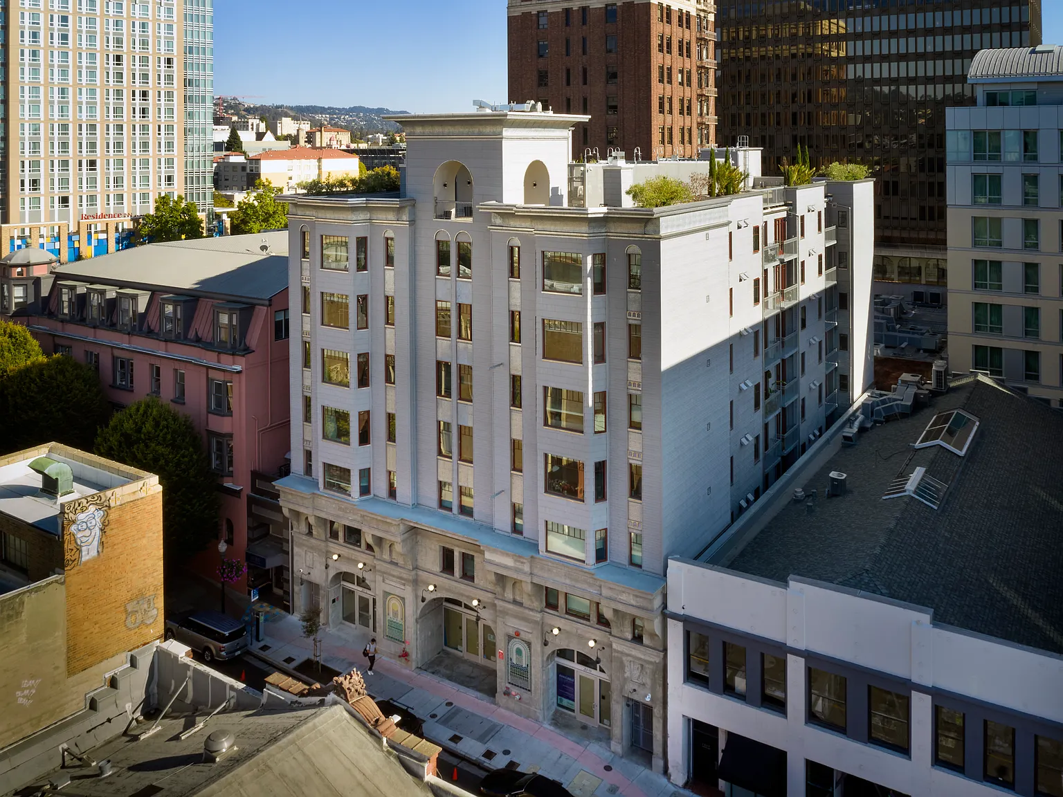 Artisan Berkeley — Photo 1