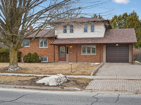 2260 Kawartha Heights Blvd, Peterborough, ON K9K 1P4
