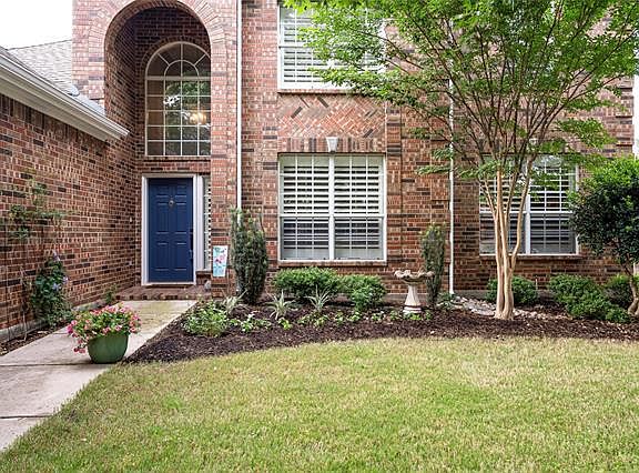 3rd image of 1217 Wildflower Ln