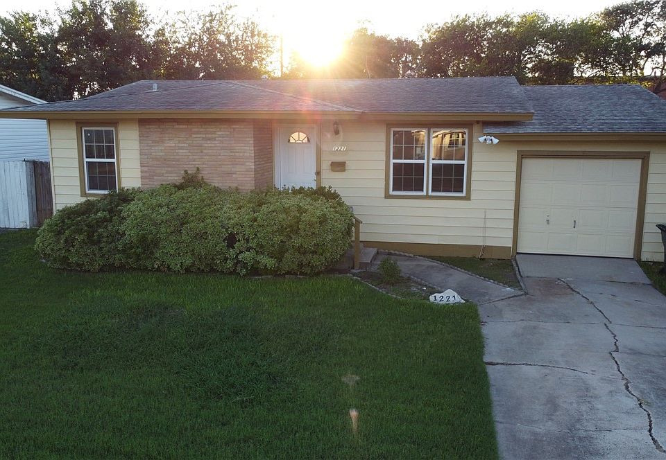 1221 Vance Dr, Corpus Christi, TX 78412 Zillow